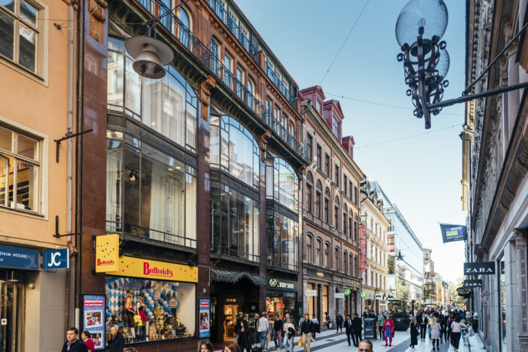 Besökarna är tillbaka i Stockholms City!